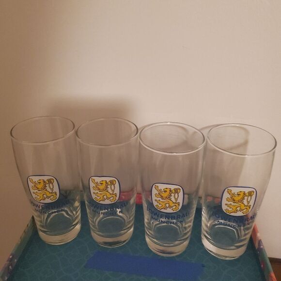 VINTAGE Set of 4 Lowenbrau beer glasses - Picture 1 of 6